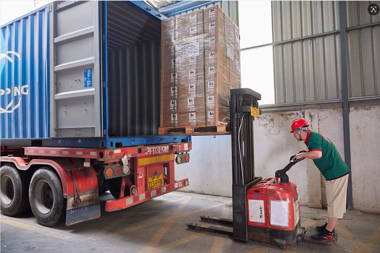 cargo loading, unloading & shipping1